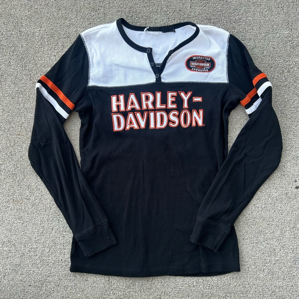 Women’s Harley Davidson long sleeve graphic shirt